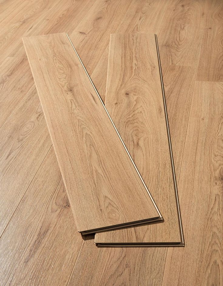 Loft - Natural Oak Laminate Flooring